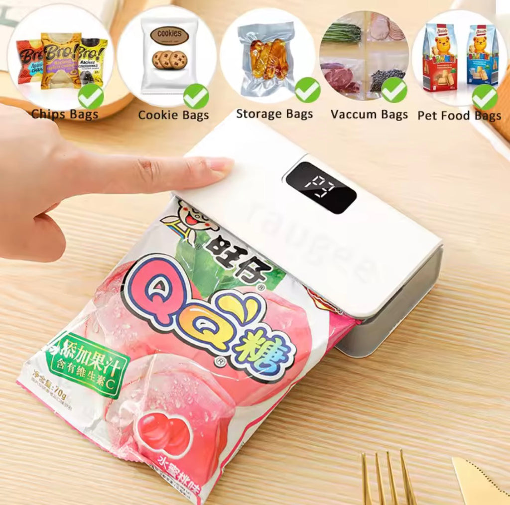 FreshLock™ Mini Heat Bag Sealer | 2-in-1 Portable Food Bag Resealer